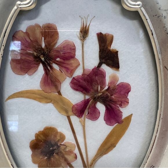 Silver Ornate Picture Frame with Botanical Accents - Picture 2 of 7